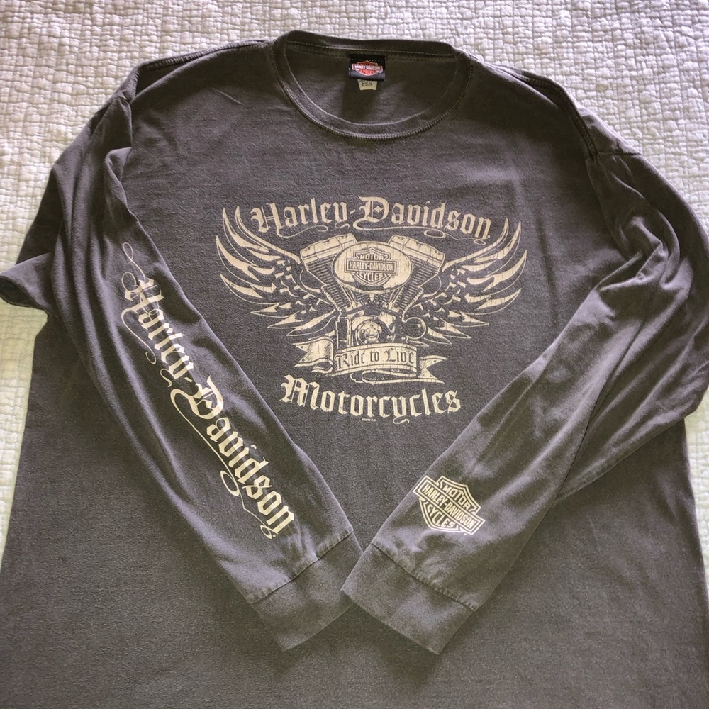 Men's Harley-Davidson long sleeve tee, Size XL.